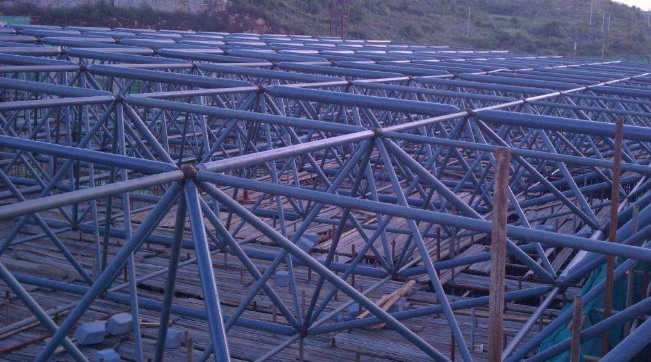 蚌埠概述网架加工中对钢材的质量的过细恳求